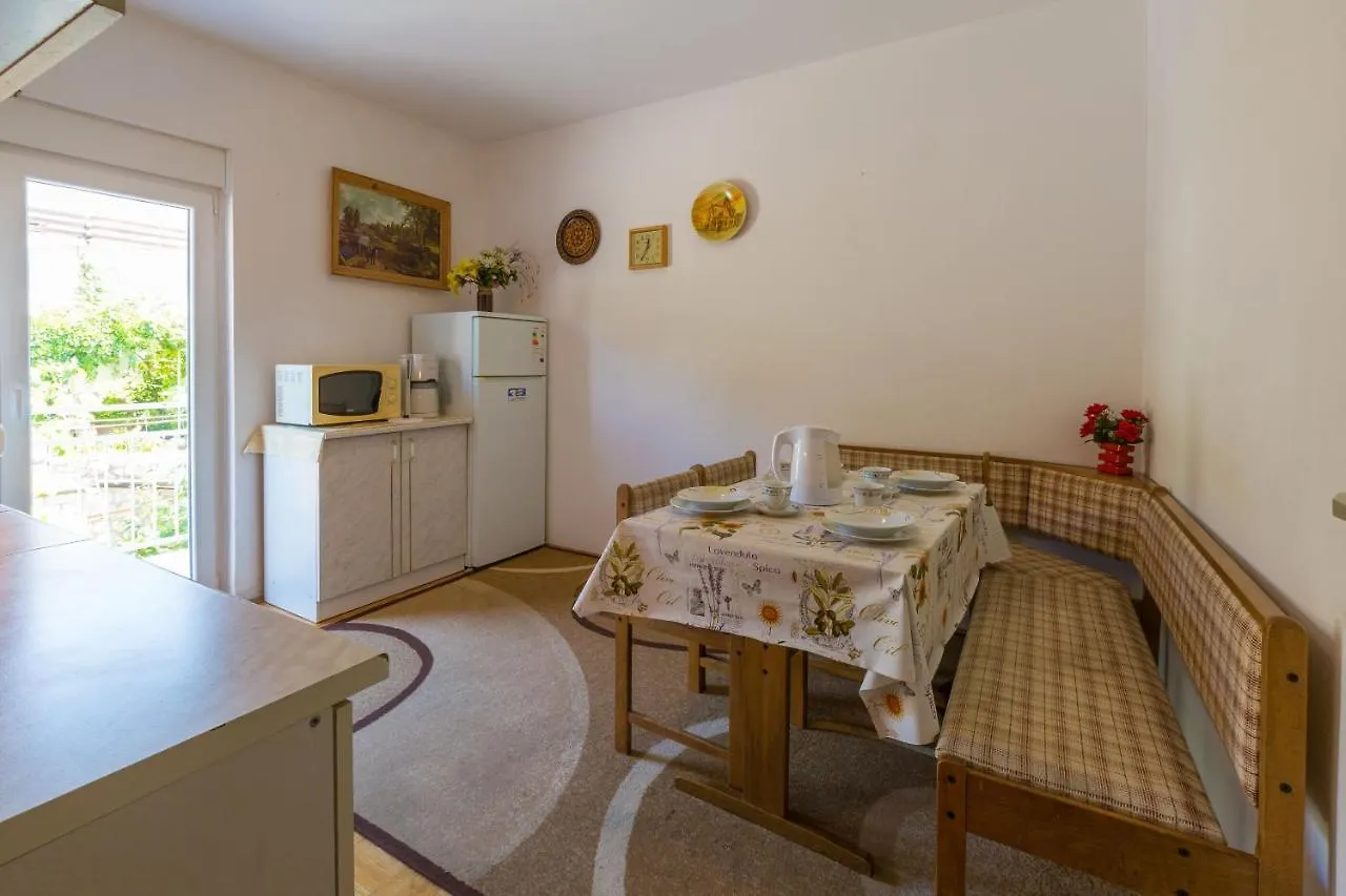 Apartments Matilda Dramalj 0*,
